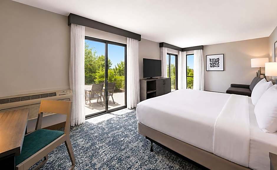 Seacliff Inn Aptos, Tapestry Collection by Hilton
