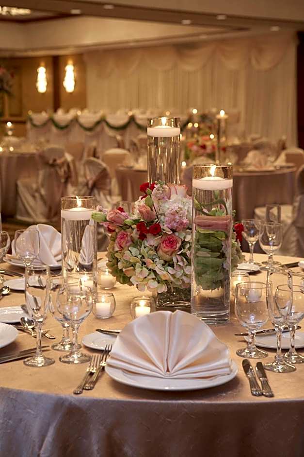 Hilton Garden Inn Milwaukee Northwest Conference Center