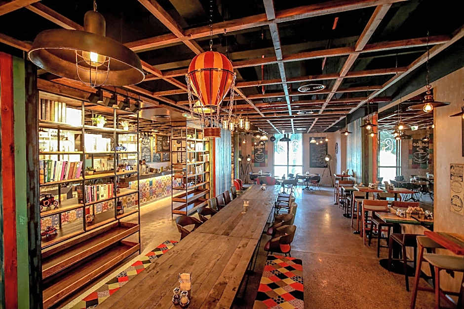 Oaks Ibn Battuta Gate Dubai