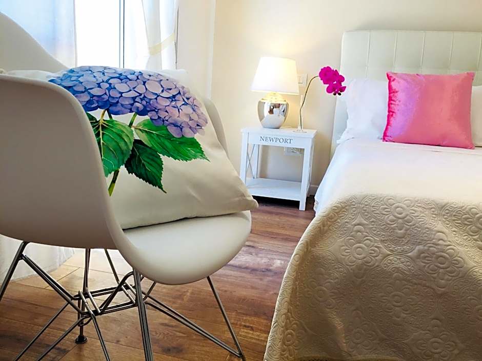 Flowers Sweet Rooms B&B