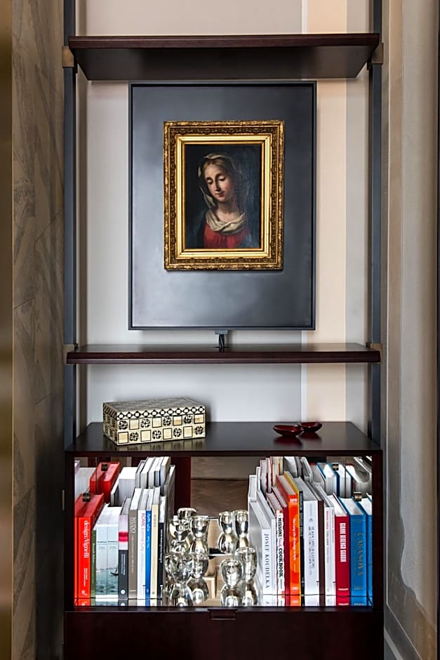 Nolinski Venezia - Evok Collection