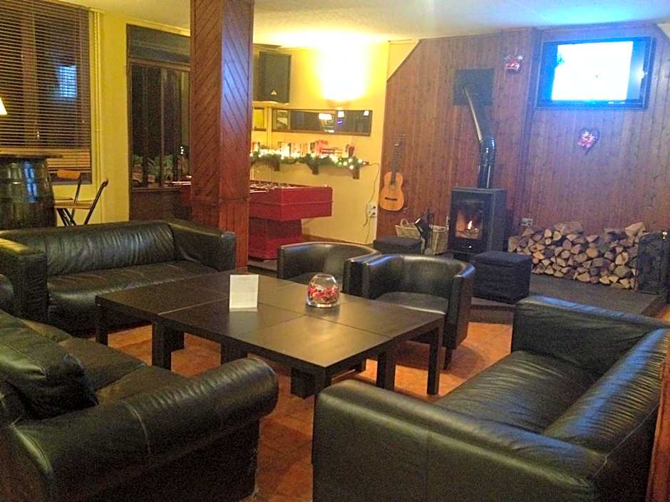 Hotel Roc de St Miquel & Apartment