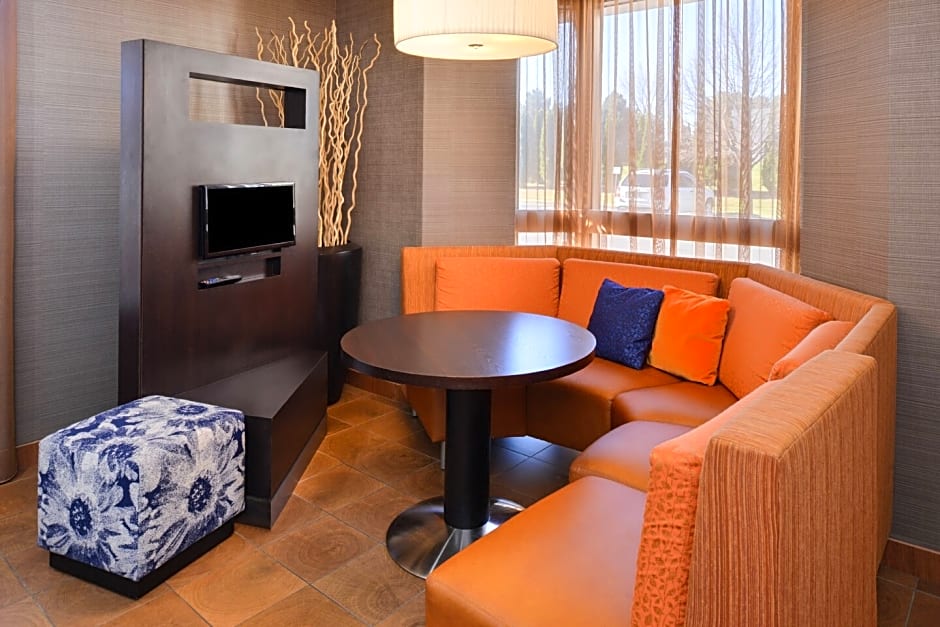 Courtyard by Marriott Milwaukee North/Brown Deer