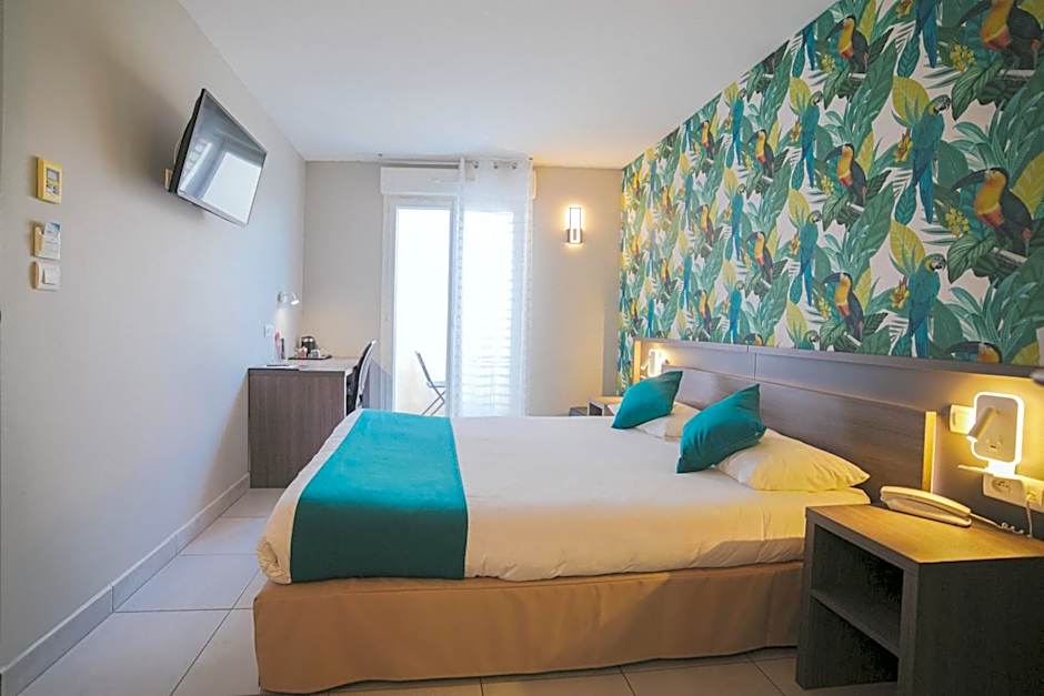 Holidays & Work HOTEL