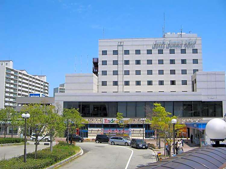 Sanda Summit Hotel