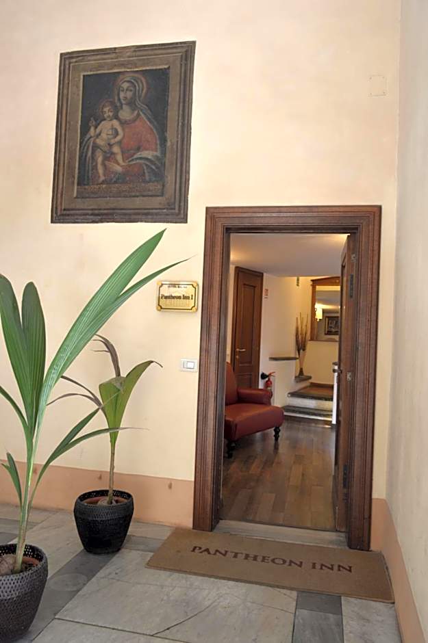 Pantheon Inn