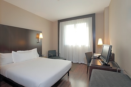 Double Room with View