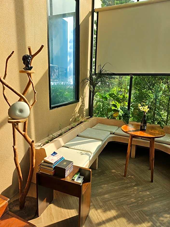 Polkadot Hostel