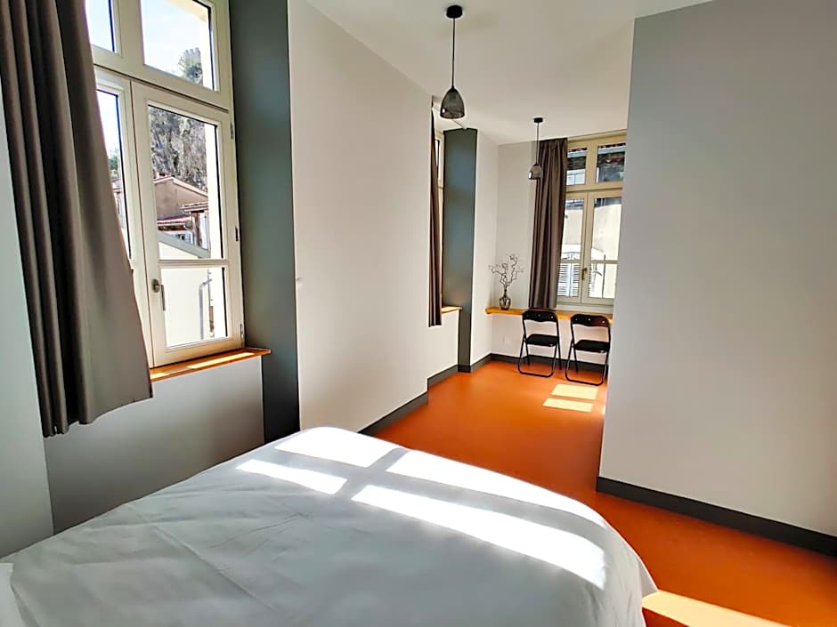 Auberge Le LEO de FOIX