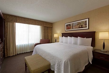  2 ROOM SUITE - 2 QUEEN BEDS NS - WIFI AVL-SLEEPER SOFA-MICROWAVE-REFRIGERATOR - COMP COOKED TO ORDER BRKFST-EVENING RECEPTION -