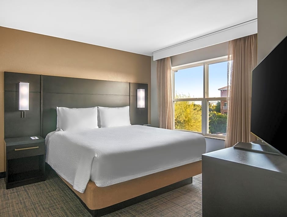 Residence Inn by Marriott Phoenix Glendale Sports & Entertainment District