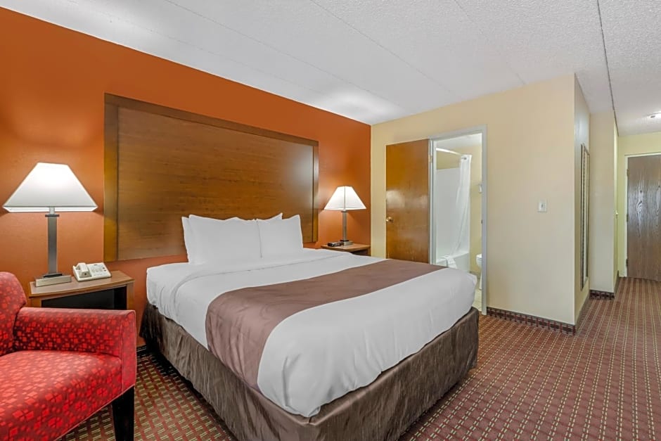 Quality Inn & Suites Lincoln South