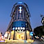 Hanting Hotel Shanghai Longbai Xincun Metro Station