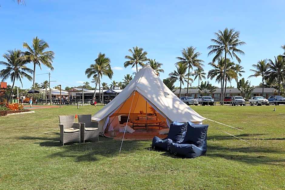 Sarina Beach Motel