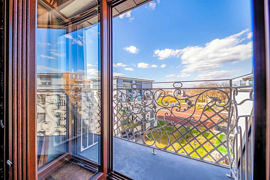 L&C-Elbresidenzen & Suites am Elberadweg