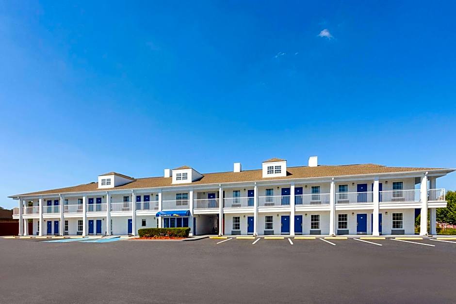 Baymont by Wyndham Brunswick GA