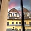 Globus Urban Hotel