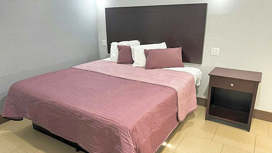Xpress Inn & Extended Stays