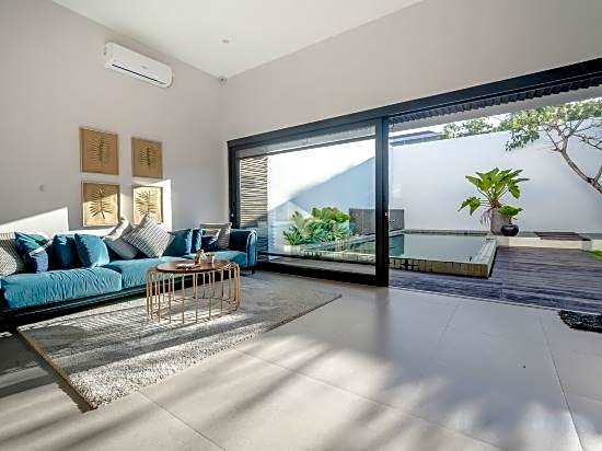 Mile Stone Villa