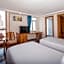 Romance Hotel