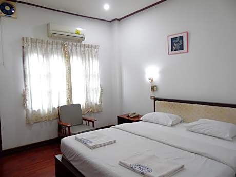 Triple Room - 3 Single Beds