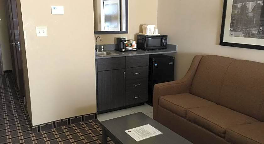 Comfort Suites Uniontown