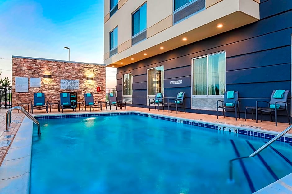 Fairfield Inn & Suites by Marriott Snyder