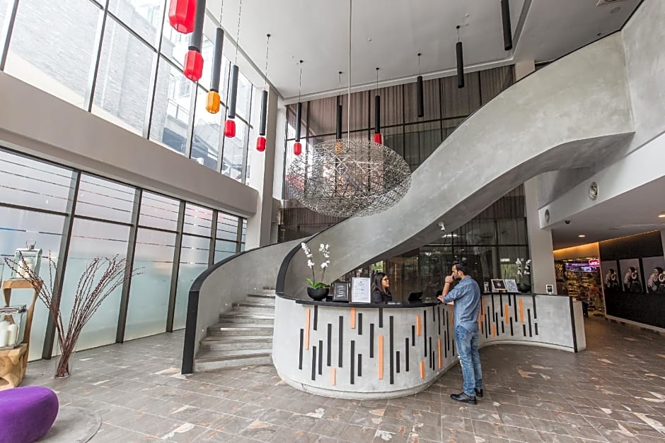 Alia Damansara by Subhome