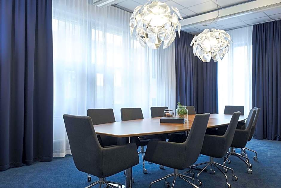 Scandic Crown