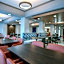 Holiday Inn Express & Suites Cleveland By IHG