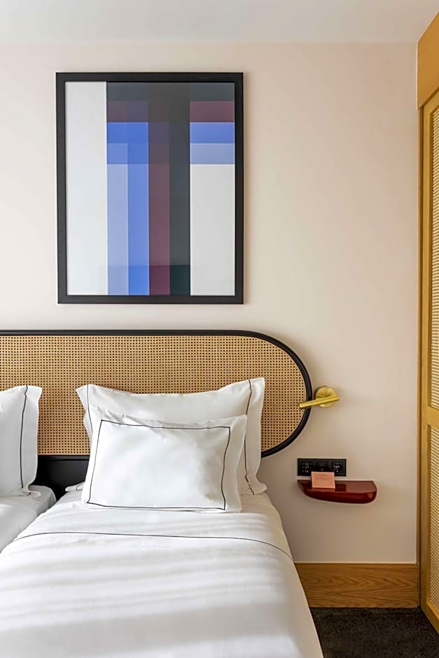 Arts Hotel Porto, Tapestry Collection by Hilton