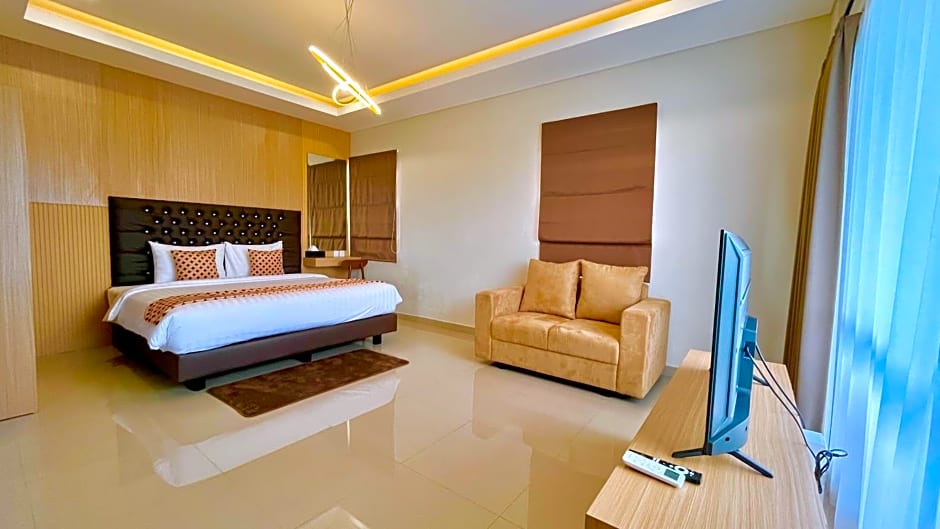 Front One Hotel Gombong