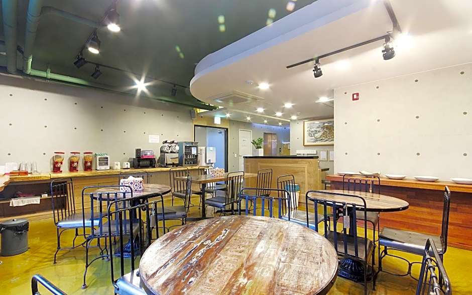 No.1 New Yorker Hotel