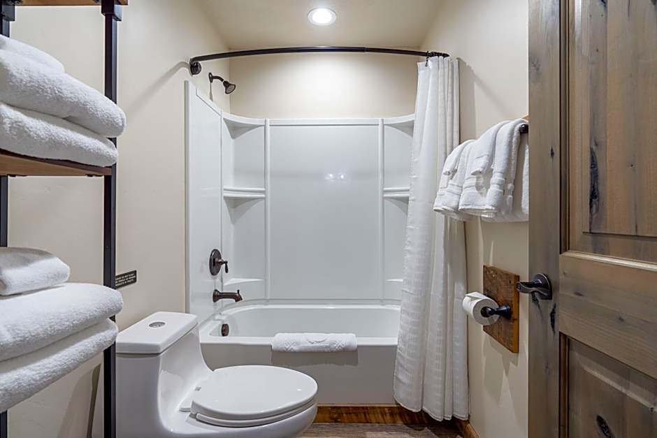 The Adventure Inn Yellowstone