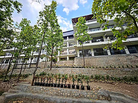 Marten's wilderness Retreat