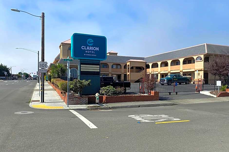 Clarion Hotel By Humboldt Bay