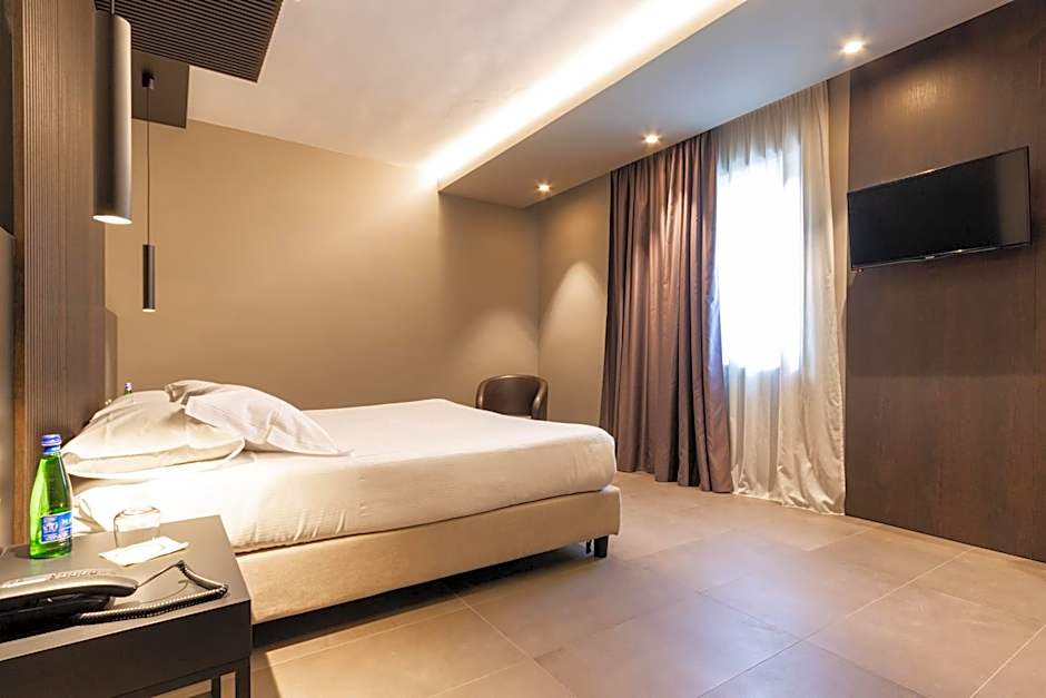 Sport Village Hotel & Spa