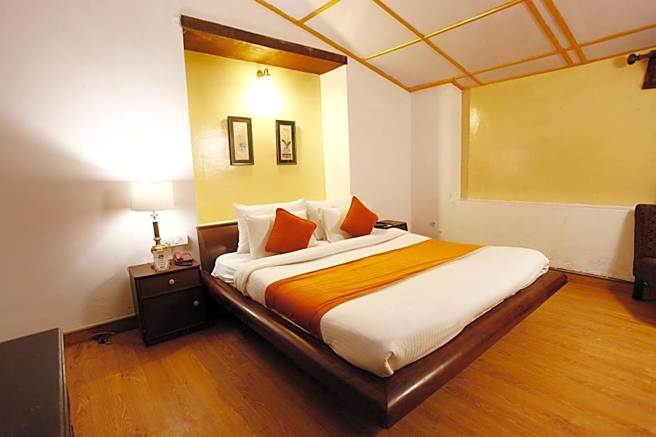 The Palace Belvedere Hotel