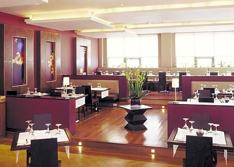 The Crown London, WorldHotels Distinctive