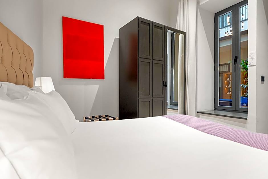 Casa Alhaja by Shiadu