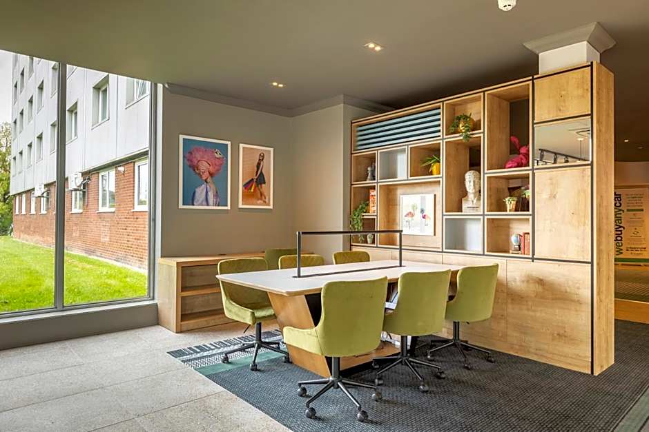 Holiday Inn Basildon By IHG