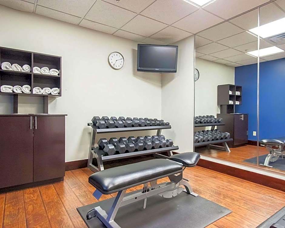 Comfort Suites Central/I-44