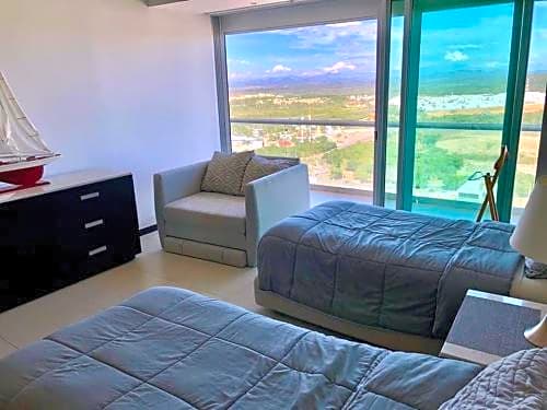 Departamento Peninsula Mazatlan hasta 12 huéspedes