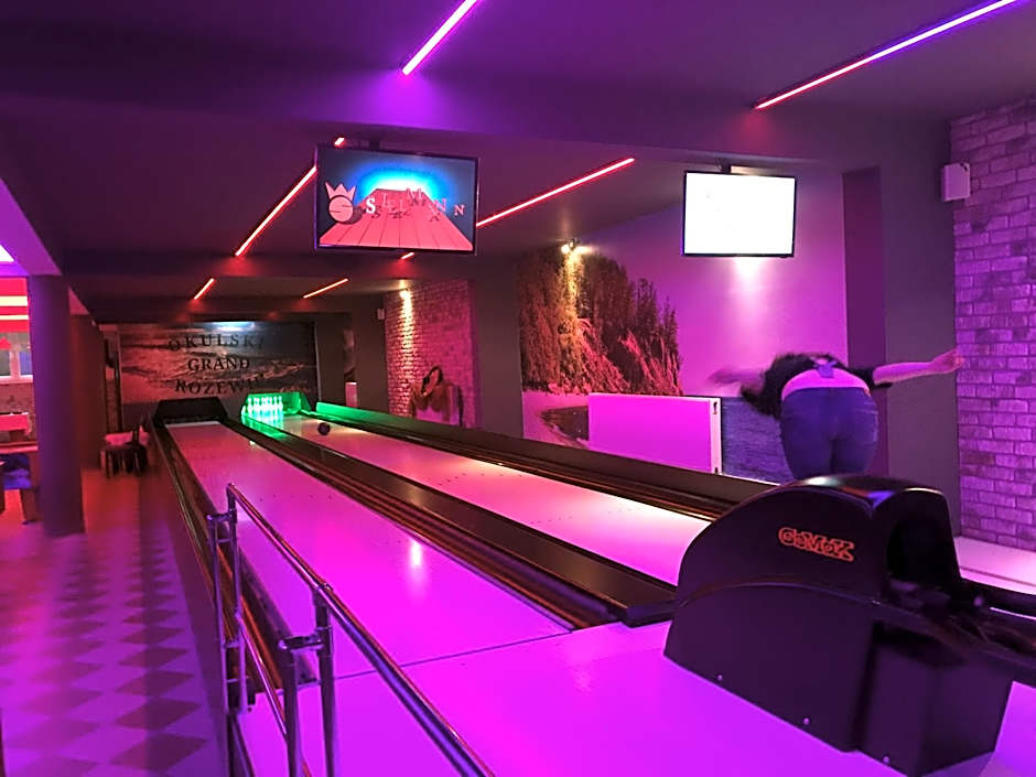 Okulski Grand Rozewie Pokoje i Apartamenty