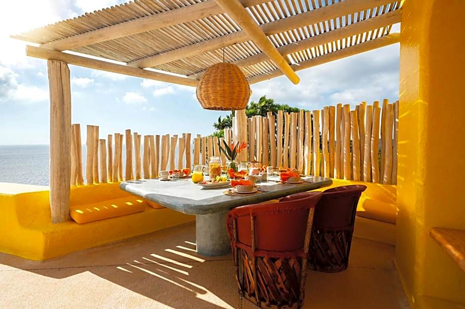 Sol de Oriente in Careyes