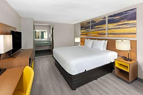 Days Inn & Suites by Wyndham Vicksburg