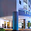 Ultimate Las Vegas Getaway One Bedroom Suite with Balcony, Kitchen, Gym, Pool & Free Parking