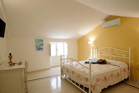 Superior Suite with Sea View