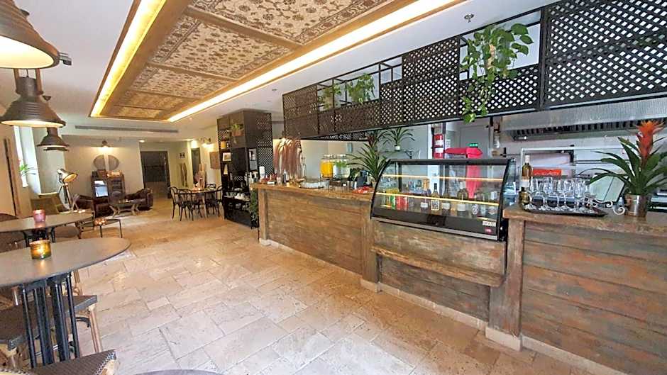 Carmella Boutique Hotel