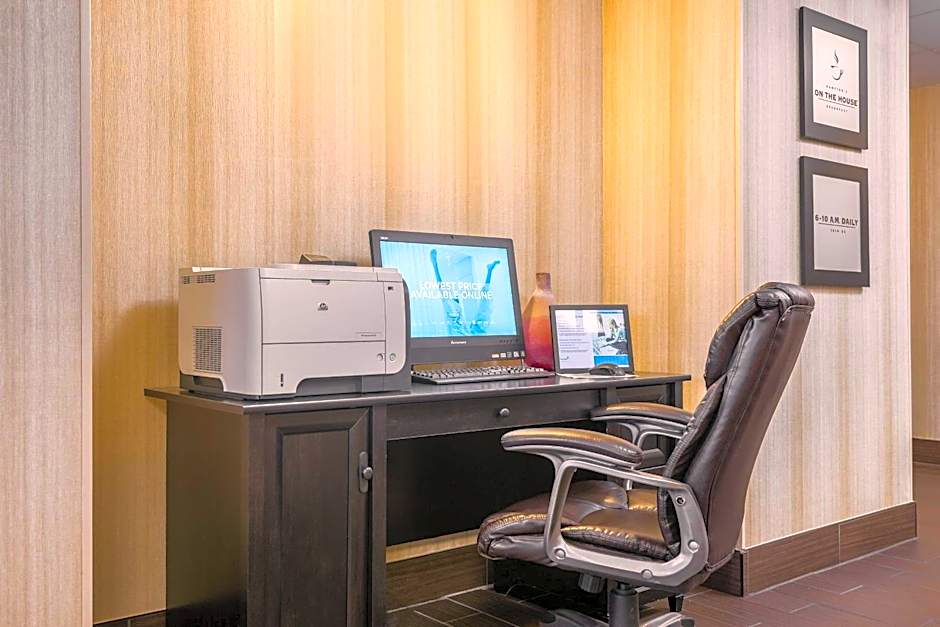 Hampton Inn Parkersburg-Mineral Wells